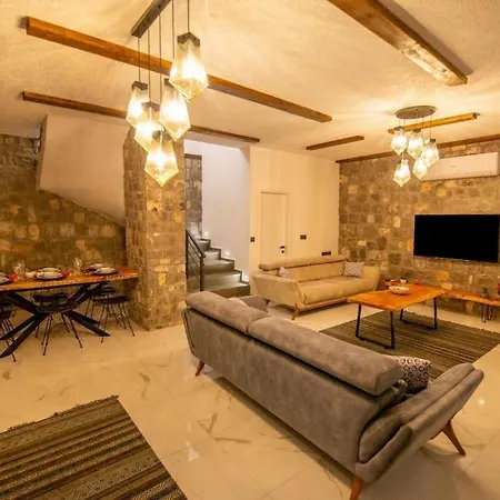Villa Mula *